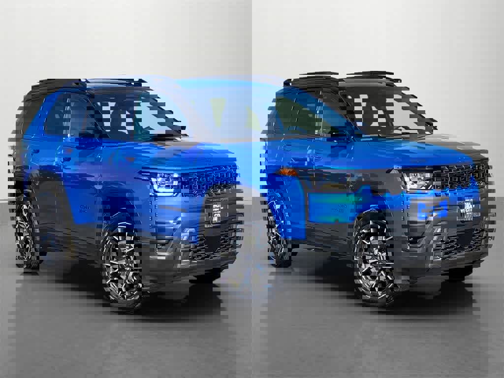 New 2026 Jeep Cherokee Overland image 8