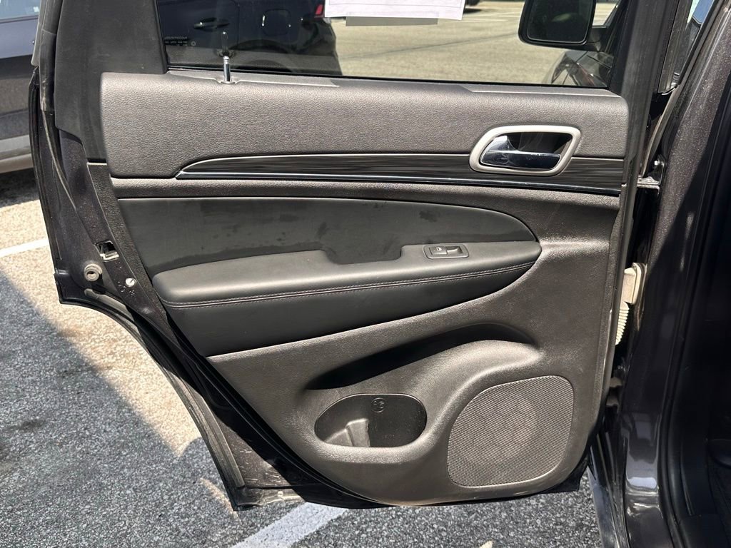 Used 2021 Jeep Grand Cherokee Limited w/ Luxury Group II image 15