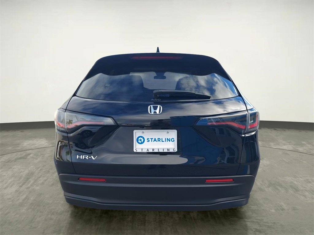 Certified 2025 Honda HR-V LX image 3