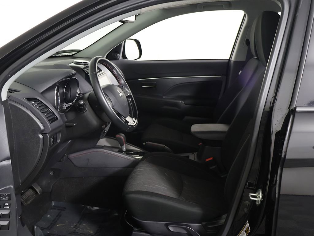 Used 2024 Mitsubishi Outlander Sport LE AWD/4WD image 22