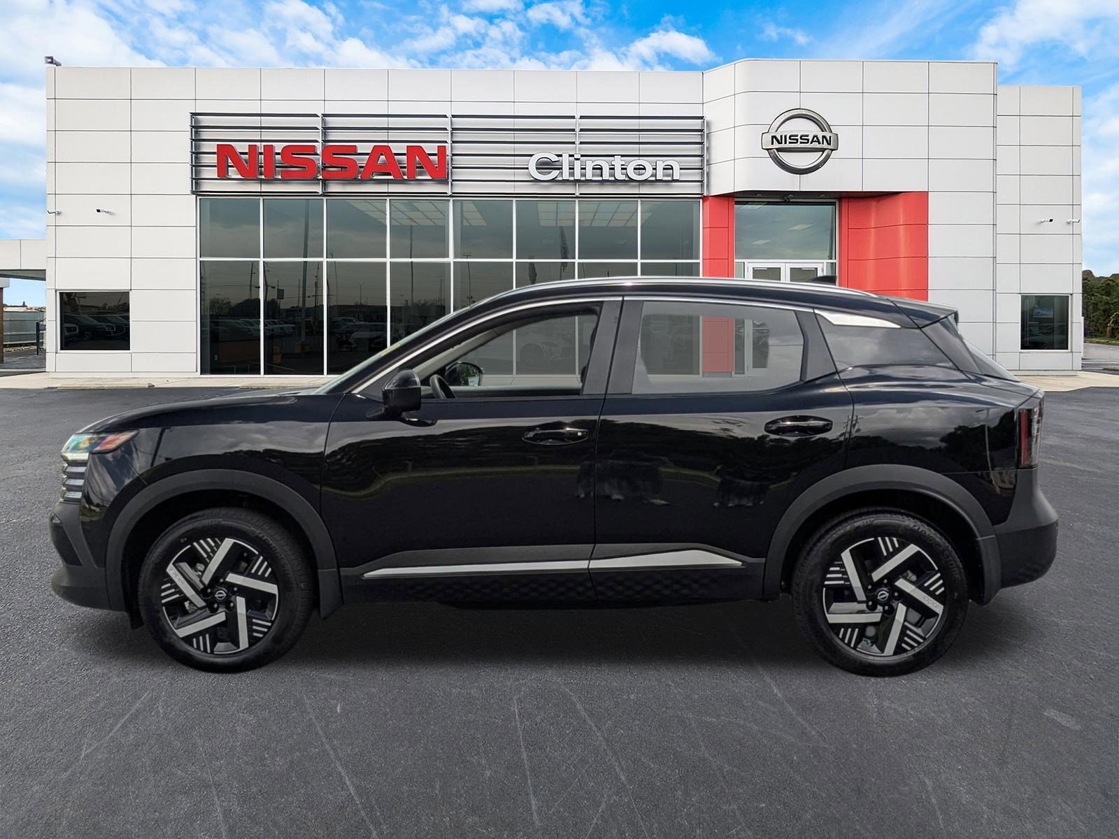 New 2025 Nissan Kicks SV w/ SV Premium Package FWD image 6