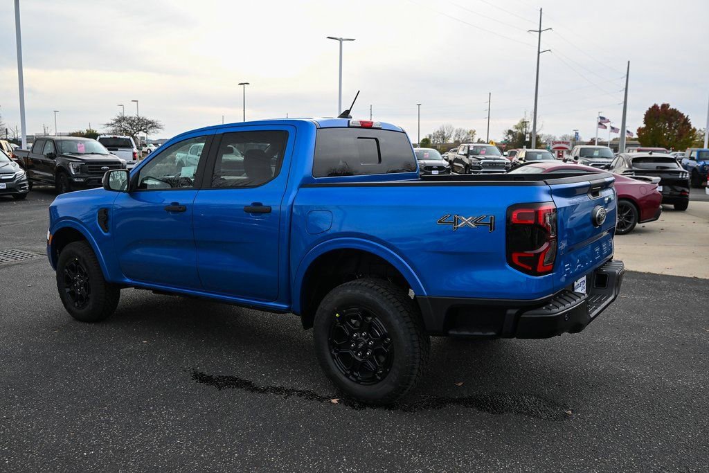 New 2025 Ford Ranger XLT w/ Black Appearance Package image 7