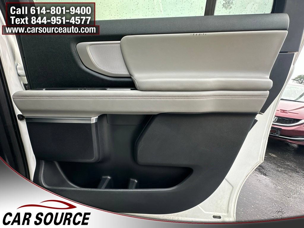 Used 2025 Ford Expedition Max Active AWD/4WD image 33