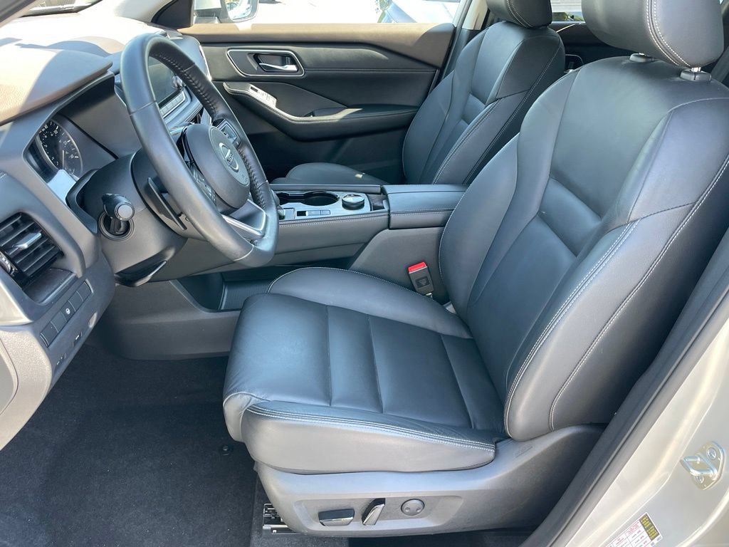 Certified 2023 Nissan Rogue SL AWD/4WD image 6