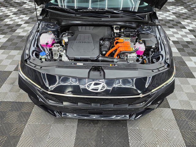 Used 2024 Hyundai Elantra Limited FWD image 39