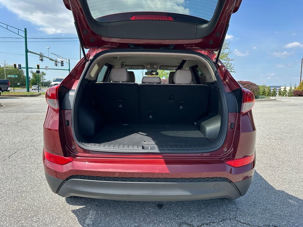 Used 2018 Hyundai Tucson SE AWD/4WD image 14