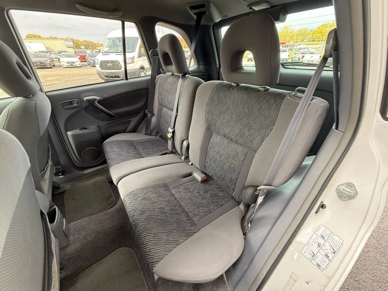 Used 2003 Toyota RAV4 2WD image 15