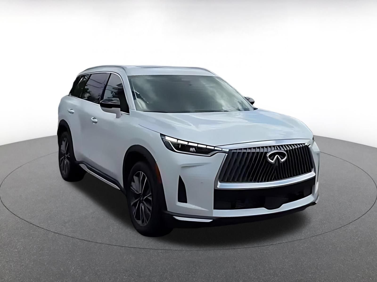 Used 2026 INFINITI QX60 Luxe AWD/4WD image 3
