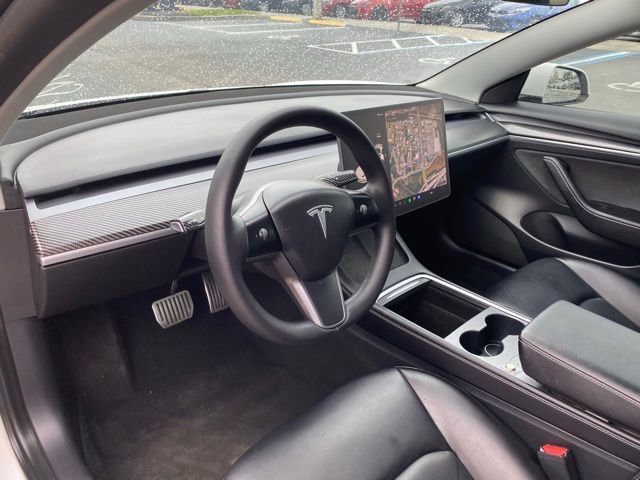 Used 2021 Tesla Model 3 Standard Range Plus image 13