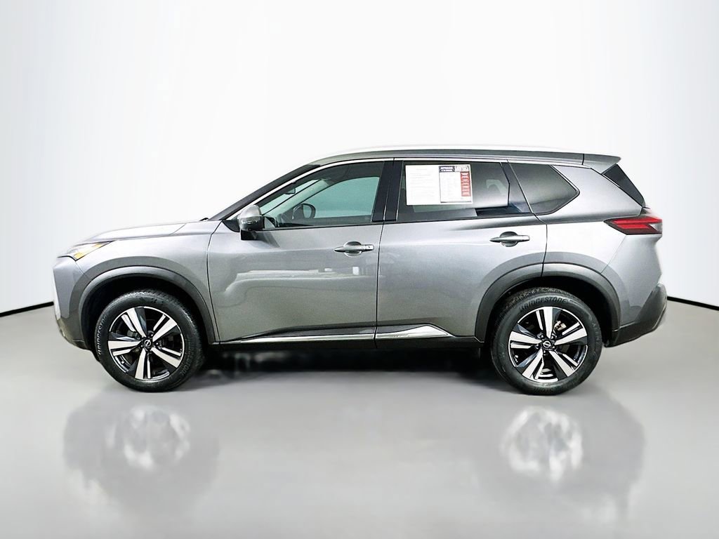 Used 2023 Nissan Rogue SL image 5