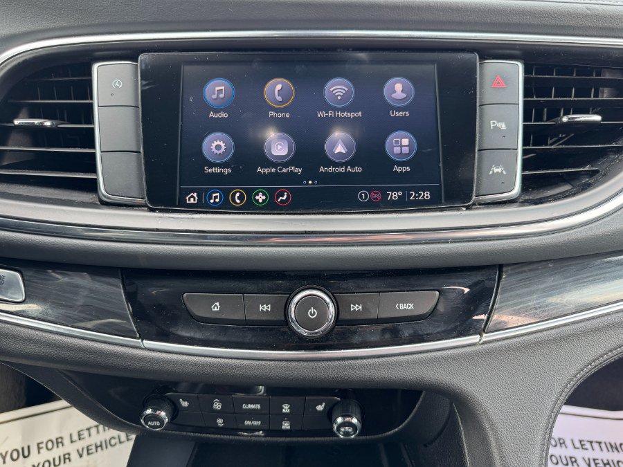 Used 2022 Buick Enclave Essence FWD image 22