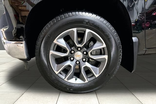 Used 2024 Chevrolet Silverado 1500 LT w/ Protection Package AWD/4WD image 10