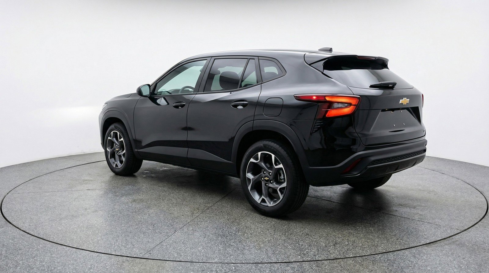 Used 2025 Chevrolet Trax LT image 6