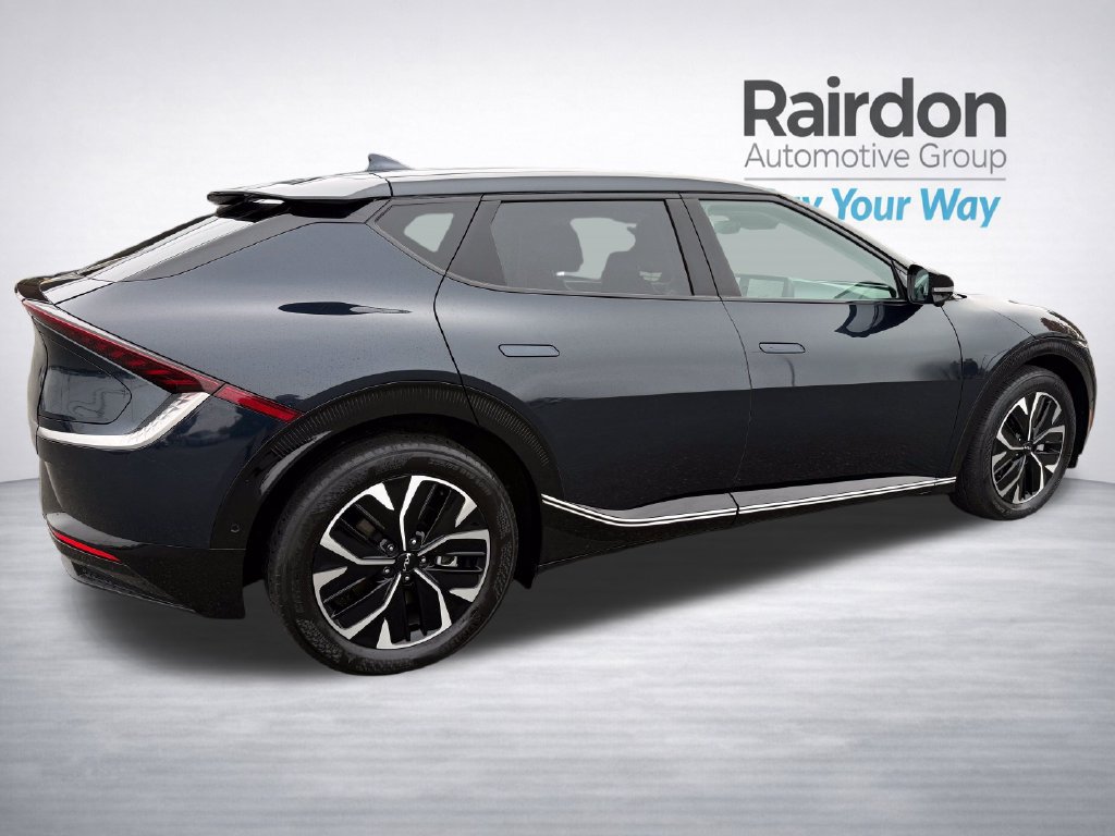 Certified 2023 Kia EV6 Wind w/ Wind Technology Package AWD/4WD image 7