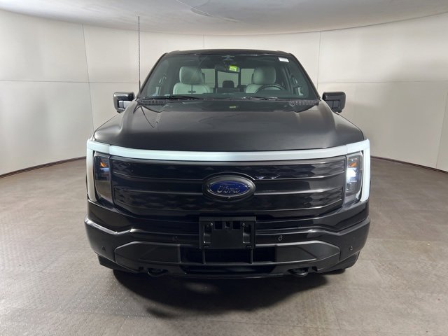 Used 2023 Ford F150 Lightning Platinum image 2