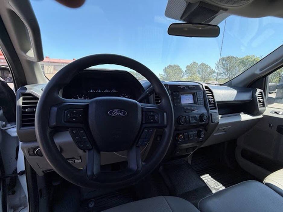 Used 2022 Ford F250 XL w/ Power Equipment Group image 13