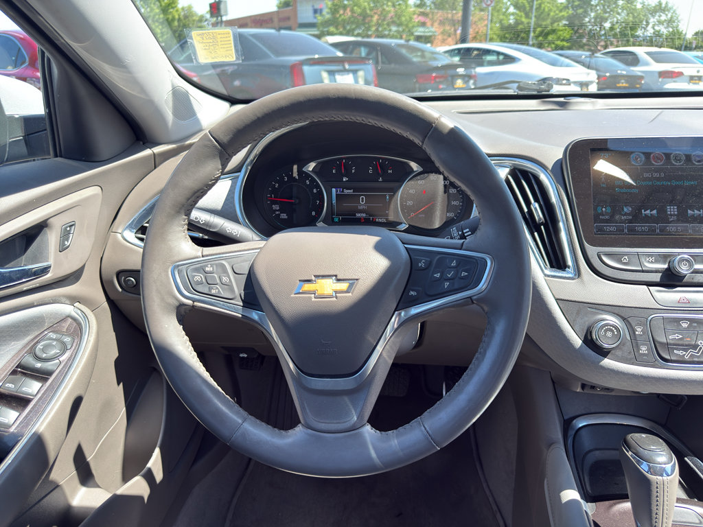 Used 2018 Chevrolet Malibu LT FWD image 23