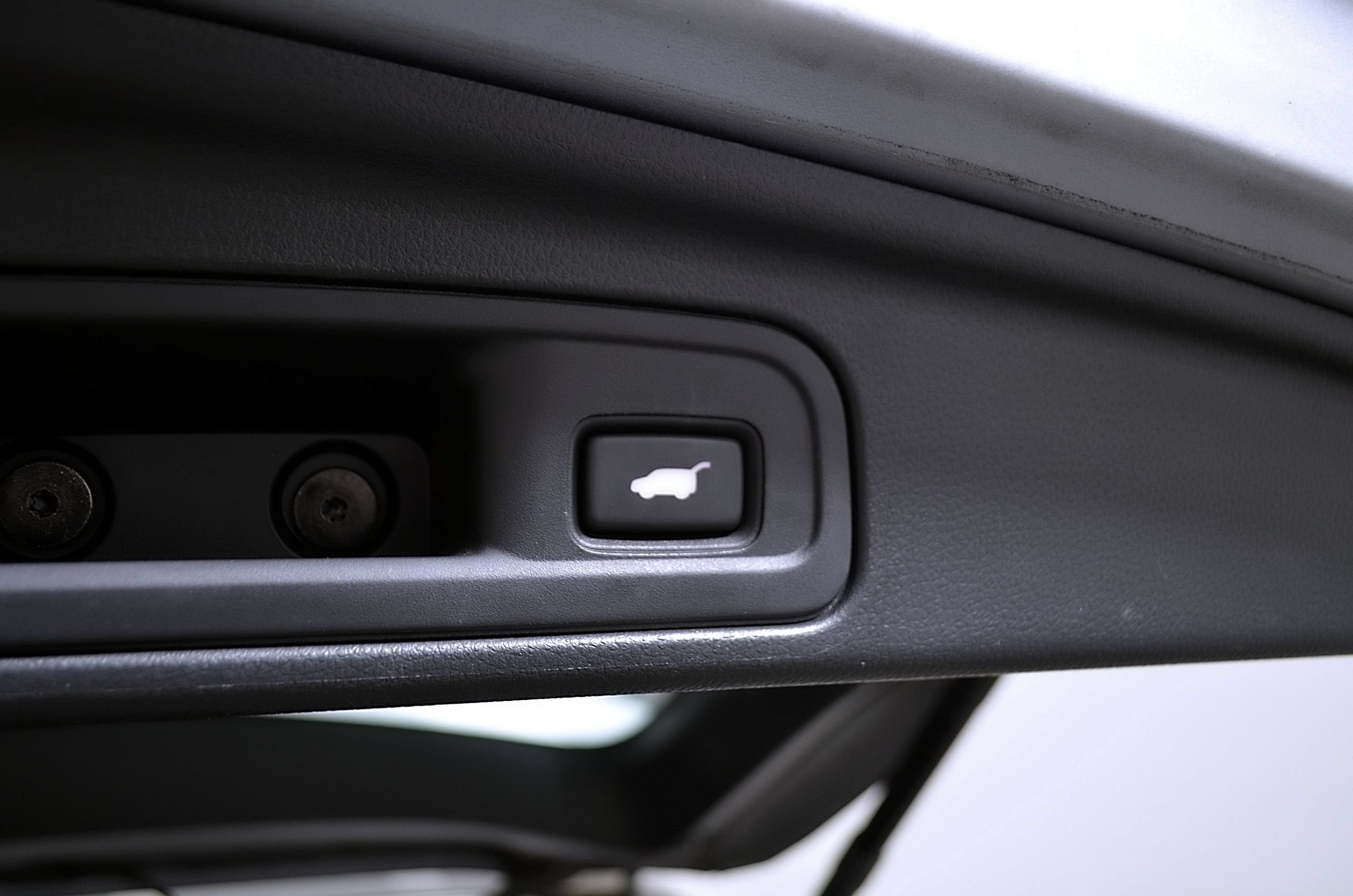 Used 2022 Honda Pilot Touring image 11