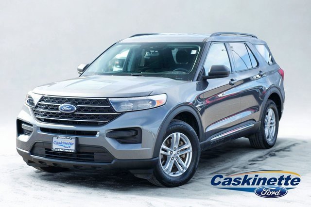 Used 2023 Ford Explorer XLT image 1