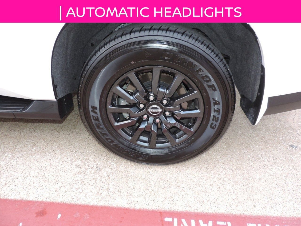 Used 2025 Nissan Armada SV image 11