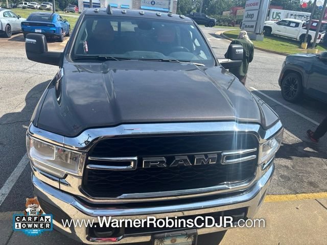Used 2024 RAM 3500 Tradesman w/ Chrome Appearance Group AWD/4WD image 2
