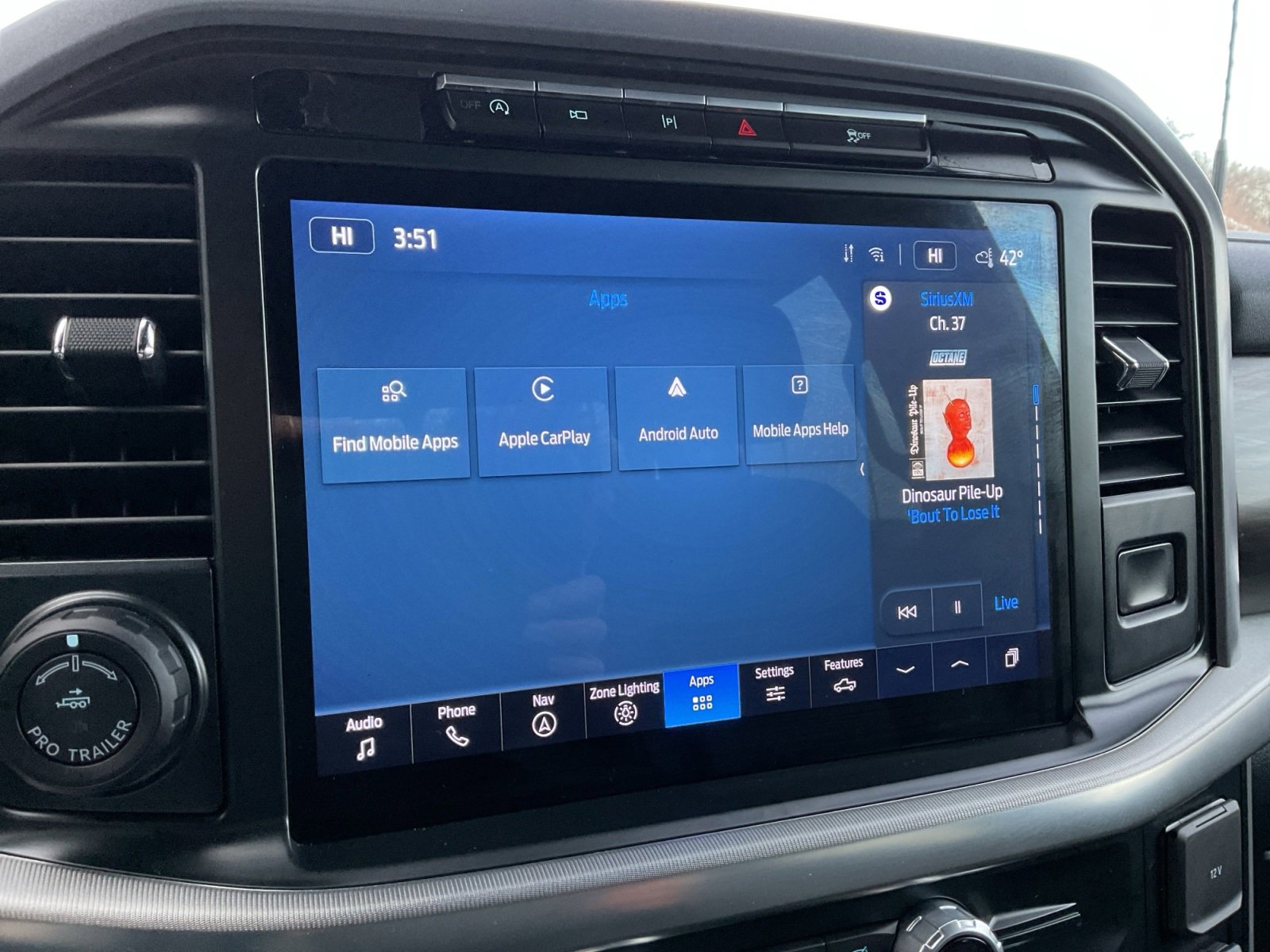 Used 2024 Ford F150 Lariat w/ Tow/Haul Package image 26