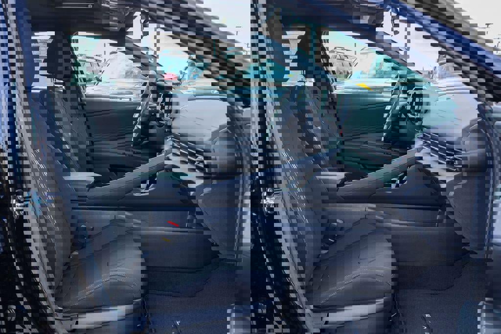 New 2026 Hyundai Elantra SEL Sport Premium w/ Cargo Package image 8