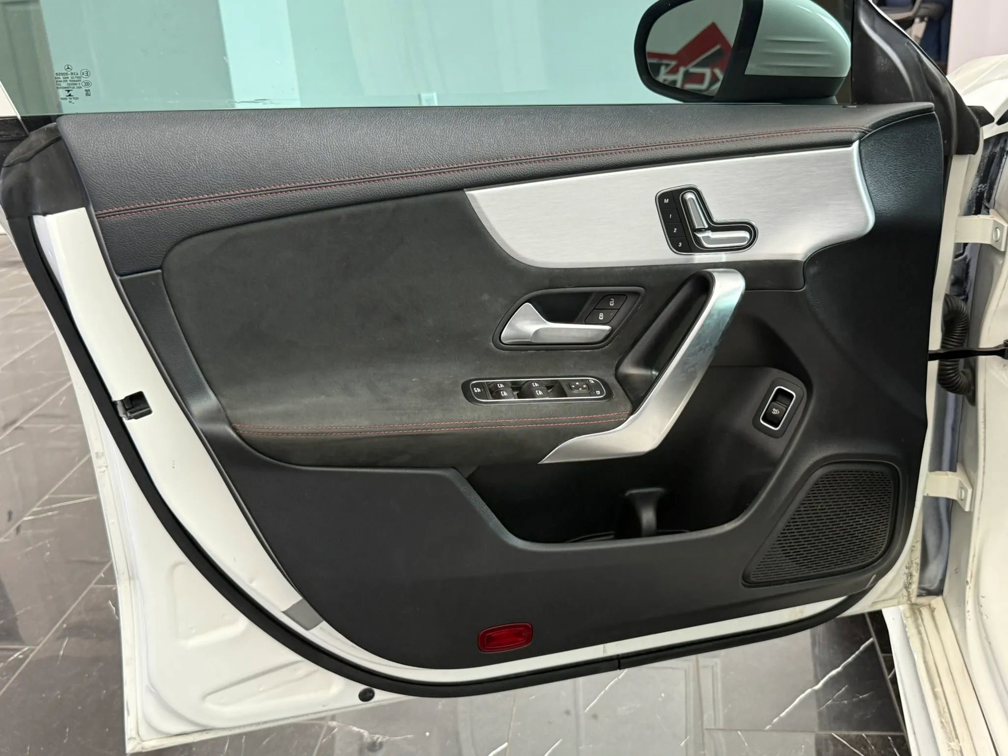 Used 2021 Mercedes-Benz CLA 35 AMG 4MATIC image 7