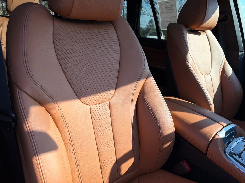 Used 2022 BMW X5 sDrive40i w/ Premium Package image 39