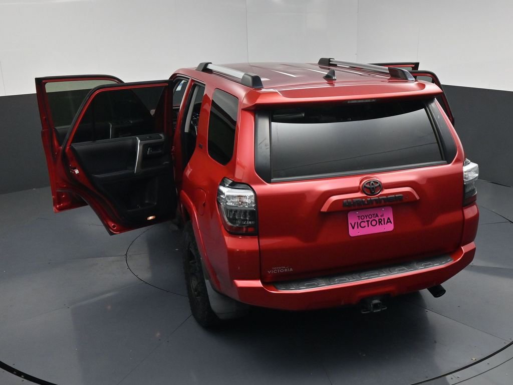 Used 2020 Toyota 4Runner SR5 Premium RWD image 21