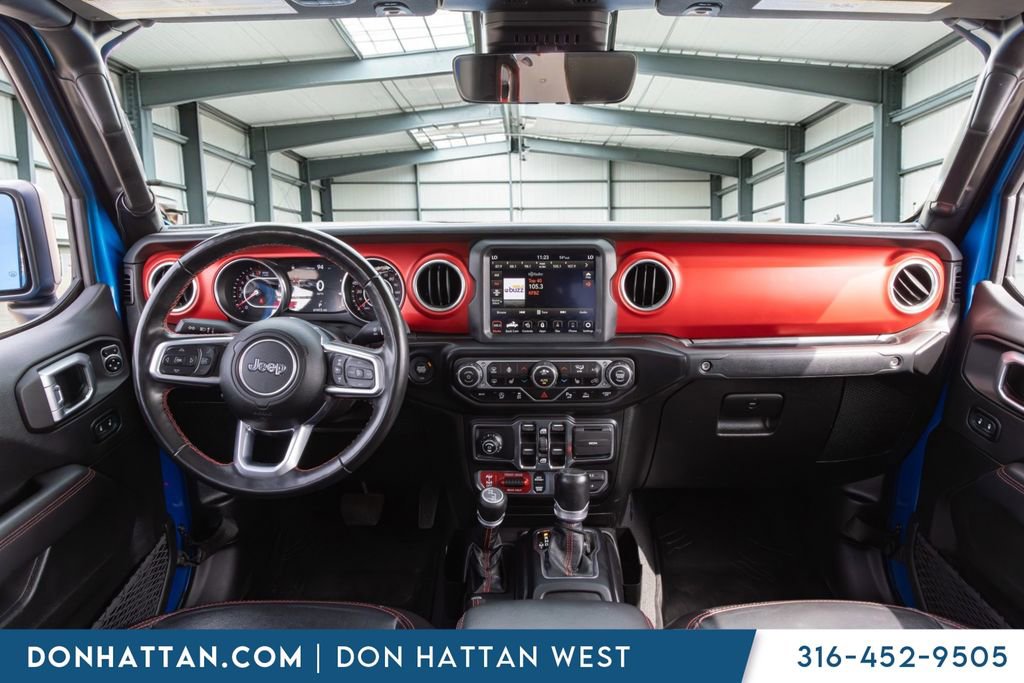 Used 2021 Jeep Gladiator Rubicon AWD/4WD image 4