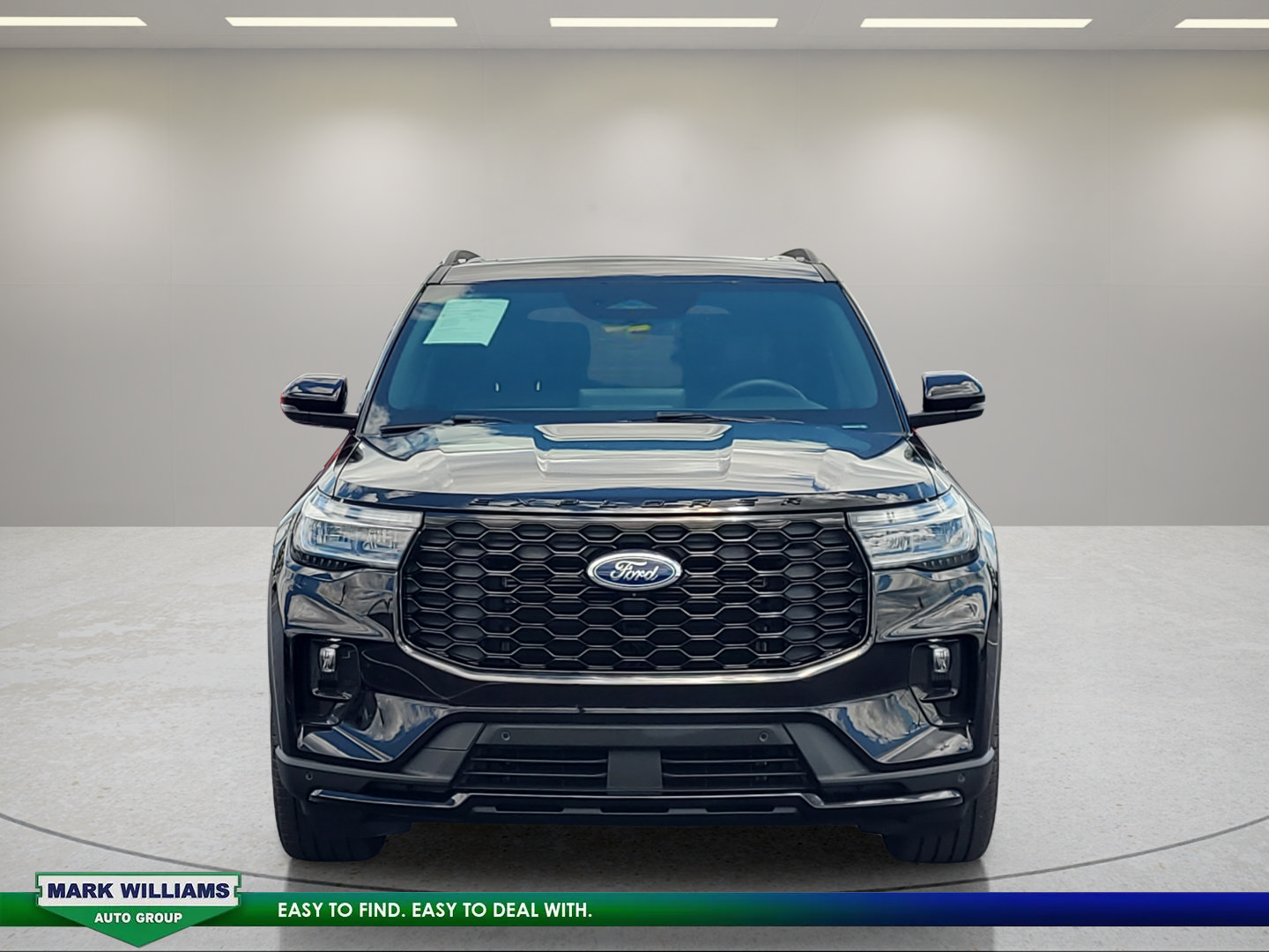 Used 2025 Ford Explorer ST-Line w/ Premium Package AWD/4WD image 9