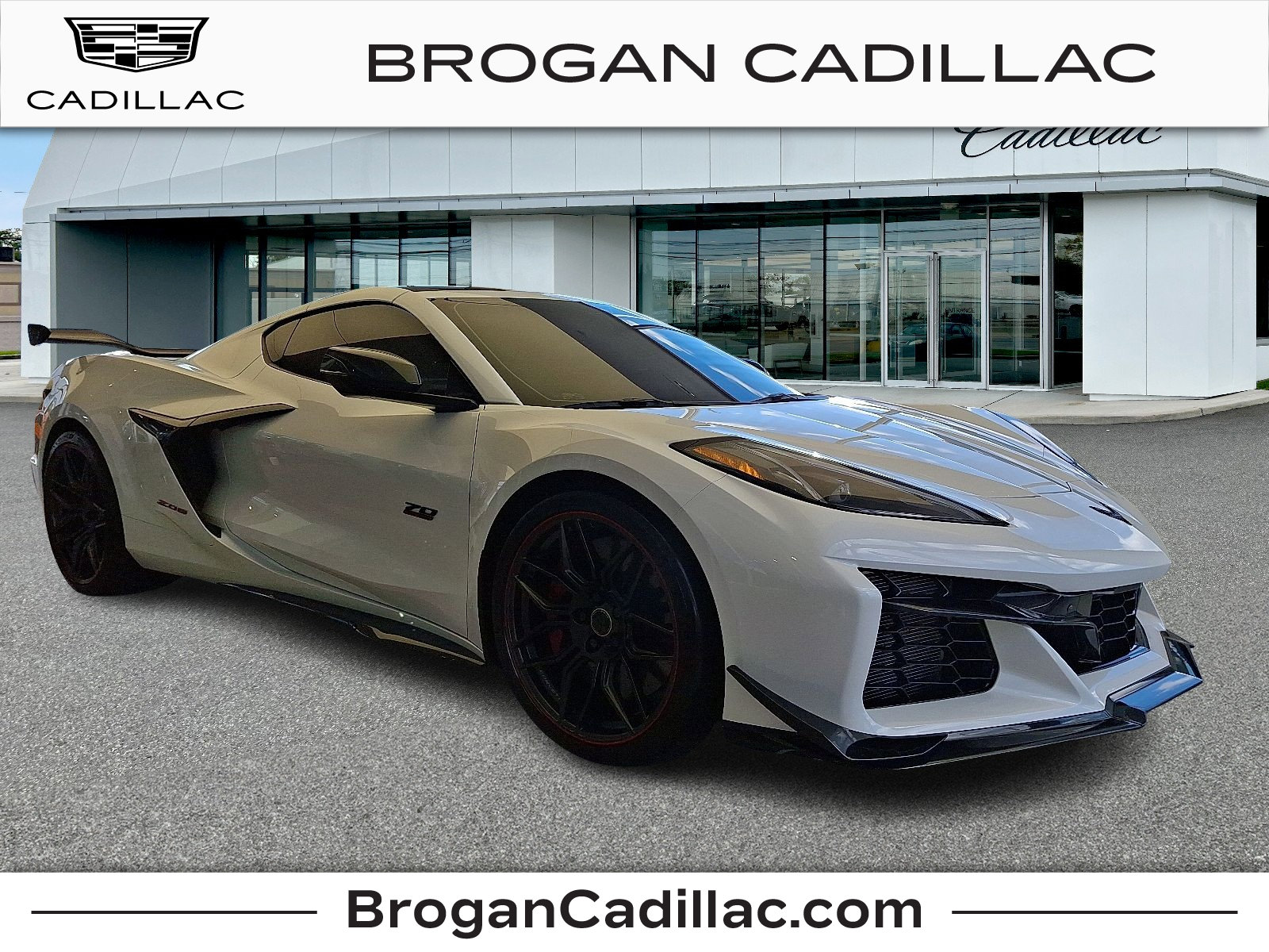 Used 2023 Chevrolet Corvette Z06 w/ Z07 Performance Package