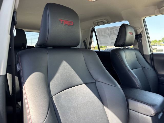 Used 2024 Toyota 4Runner TRD Off-Road Premium AWD/4WD image 24