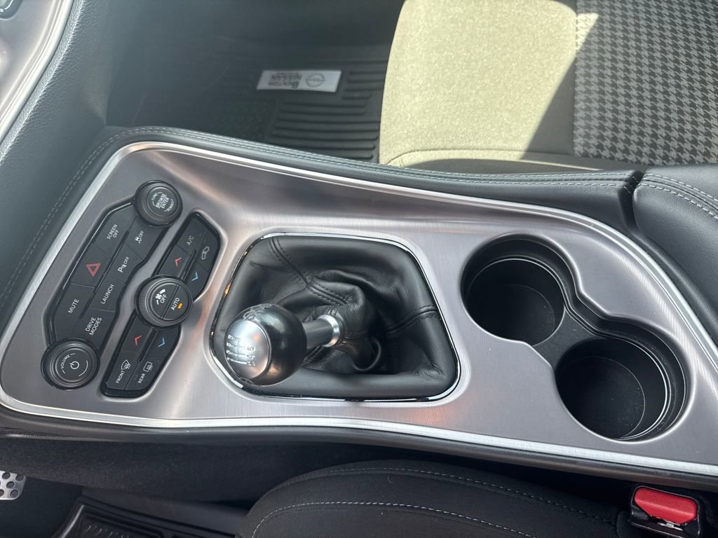 Used 2022 Dodge Challenger R/T Scat Pack RWD image 26