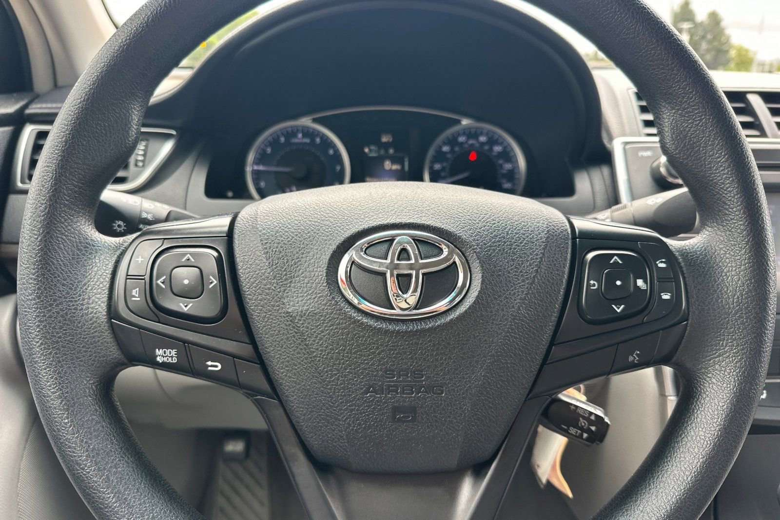 Certified 2017 Toyota Camry LE FWD image 23