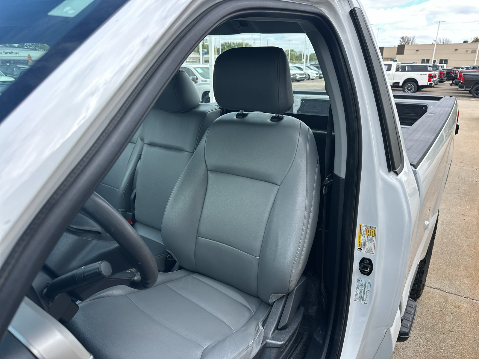 Used 2023 Ford F250 XL w/ 360-Degree Camera Package AWD/4WD image 29