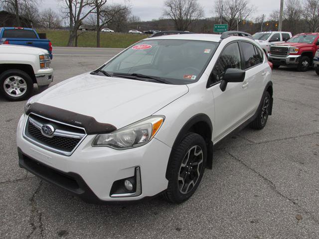 Used 2017 Subaru Crosstrek 2.0i image 1