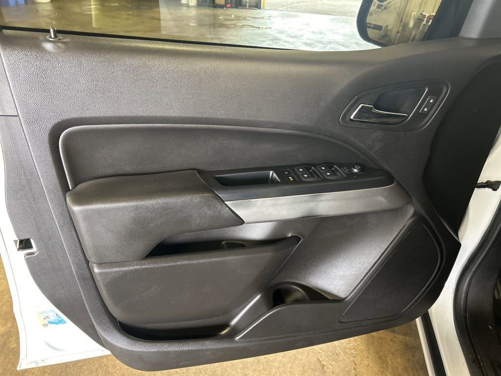 Used 2018 Chevrolet Colorado LT w/ LT Convenience Package image 13