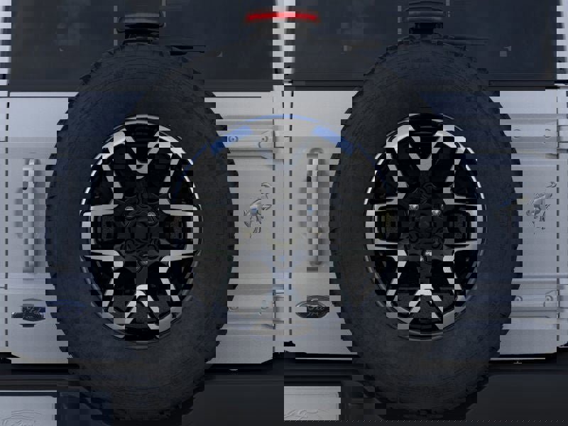 New 2025 Ford Bronco Outer Banks image 24