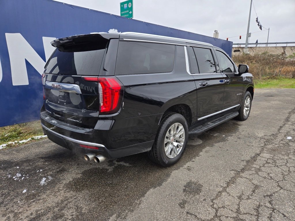 Used 2021 GMC Yukon XL Denali image 7