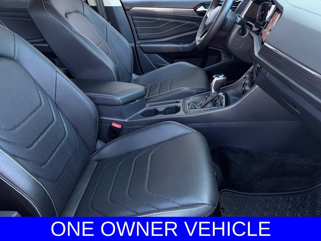 Used 2024 Volkswagen Jetta SEL FWD image 21