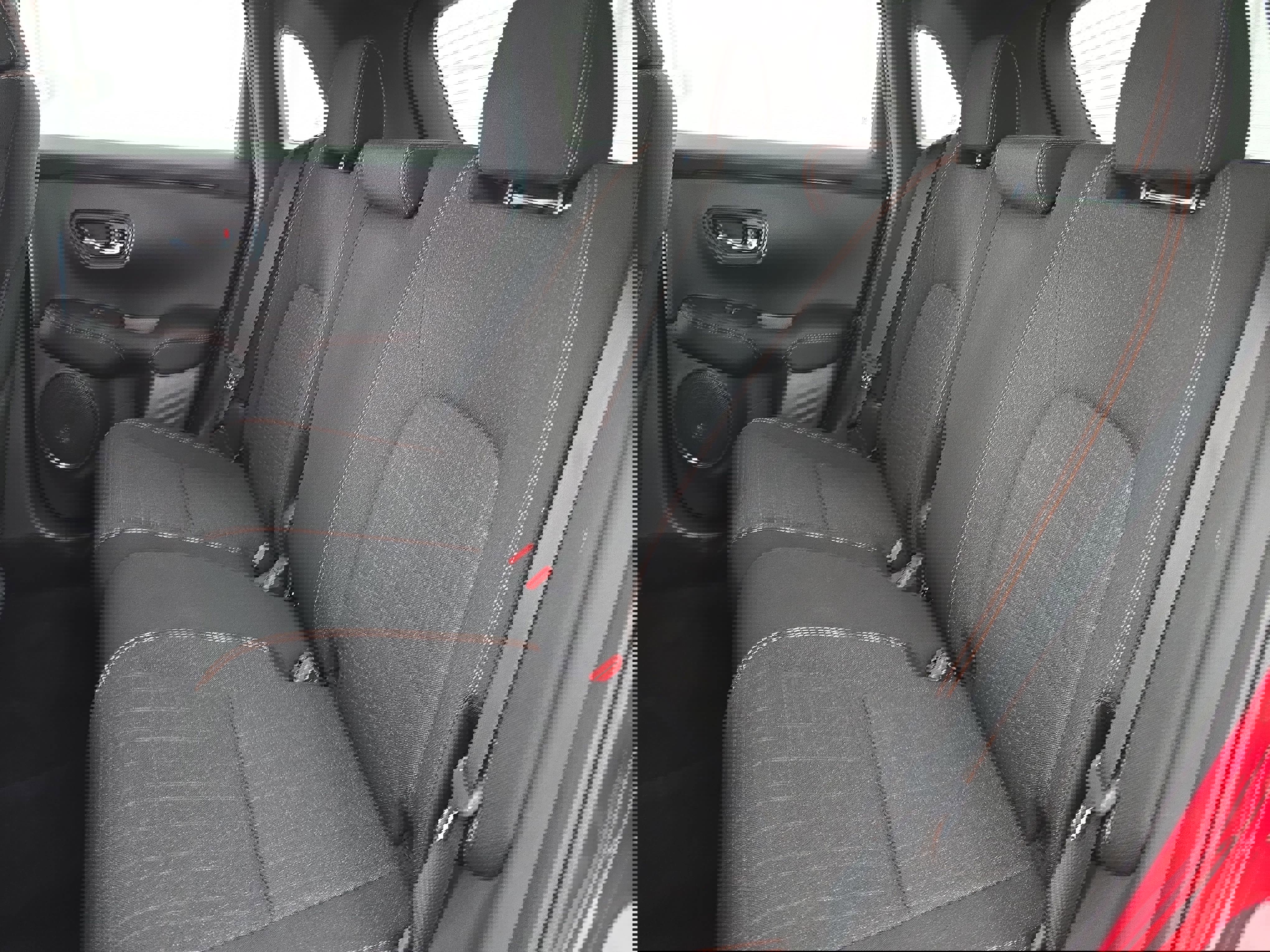 Certified 2025 Honda HR-V Sport image 13