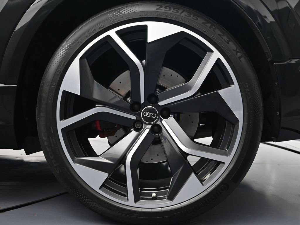 Used 2023 Audi RS Q8 AWD/4WD image 26