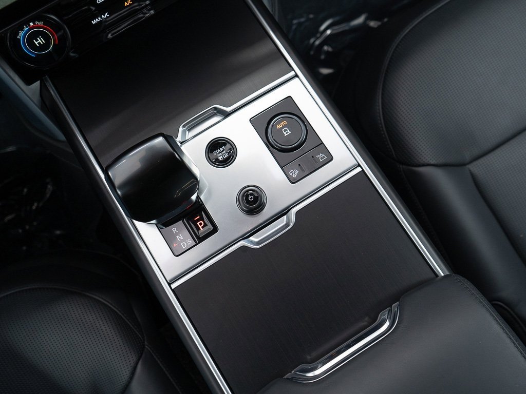 Used 2023 Land Rover Range Rover SV image 42
