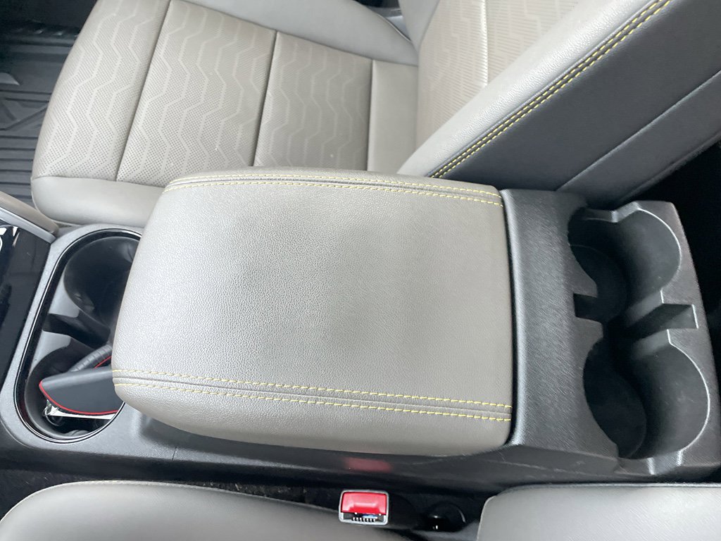 Used 2024 Chevrolet Colorado ZR2 w/ ZR2 Convenience Package III image 39