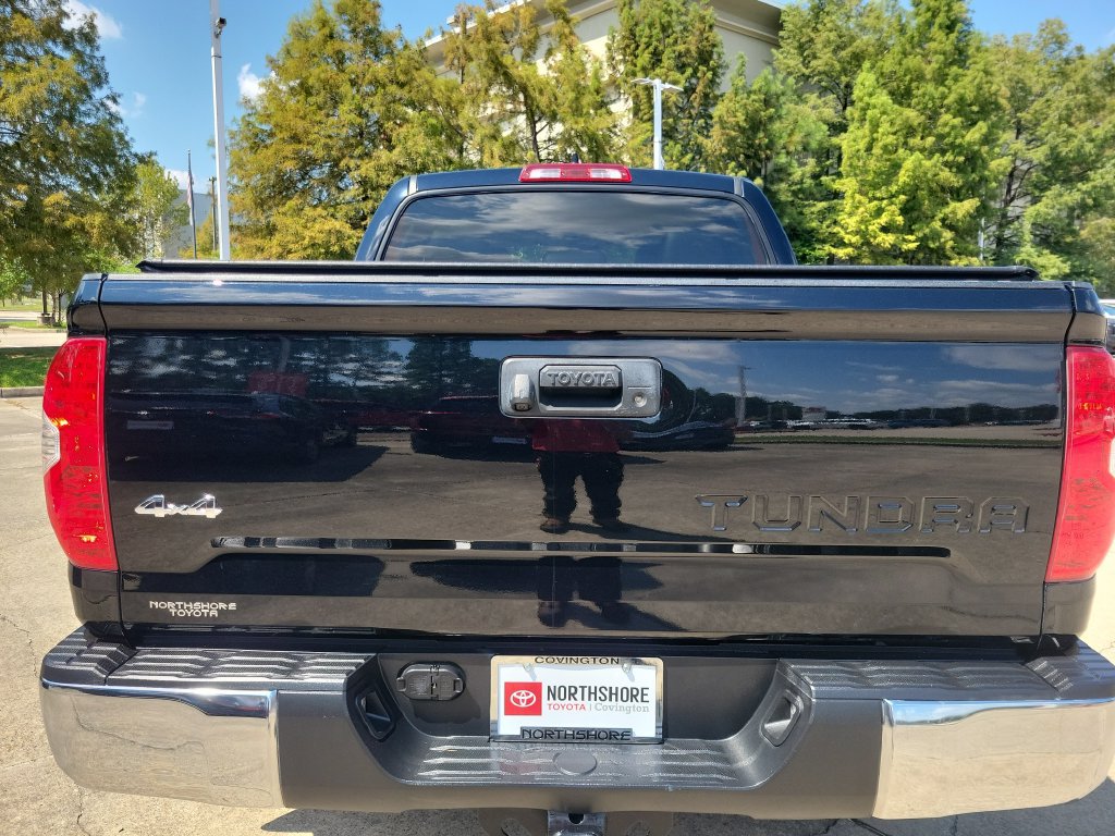 Certified 2020 Toyota Tundra SR5 w/ SR5 Upgrade Package AWD/4WD image 5