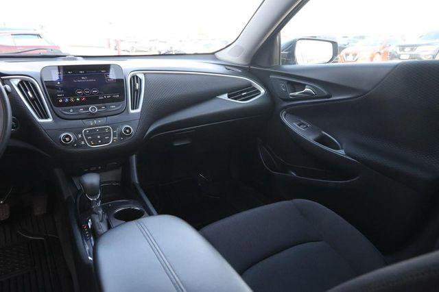 Used 2023 Chevrolet Malibu LT image 24