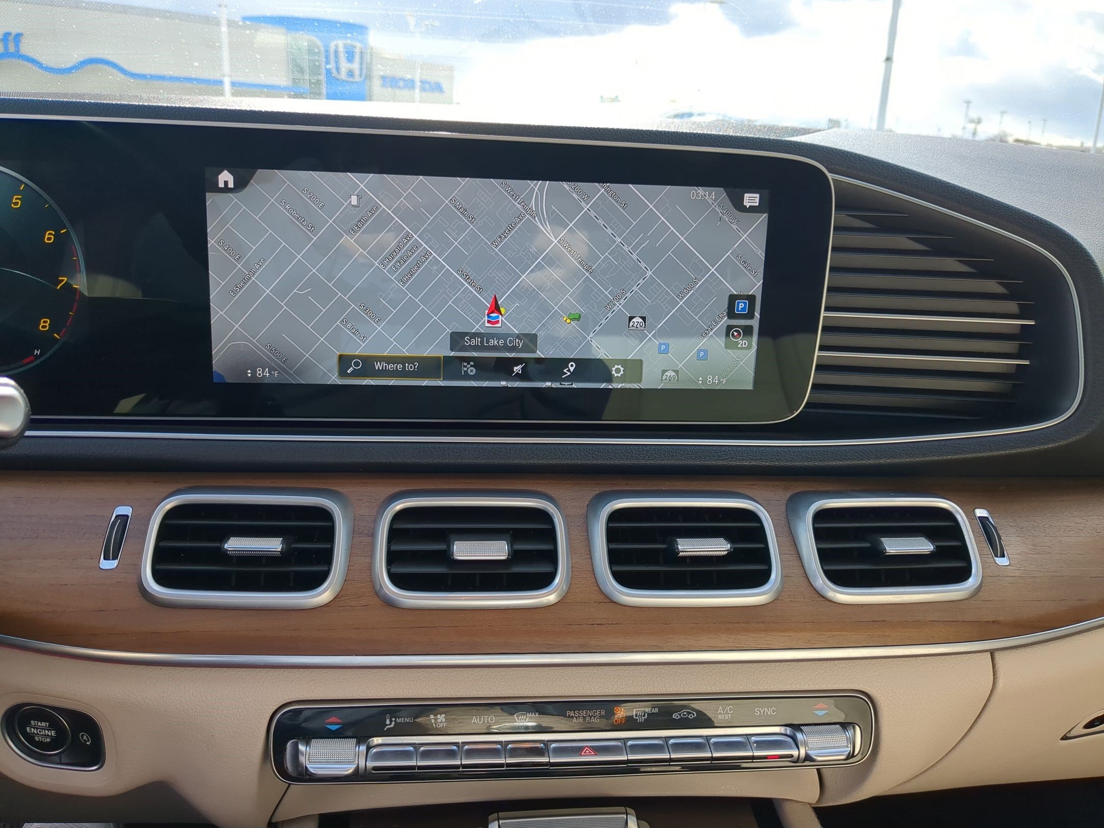 Used 2021 Mercedes-Benz GLE 350 4MATIC image 28