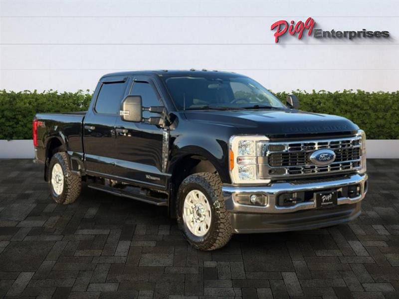 Used 2024 Ford F250 XLT w/ FX4 Off-Road Package image 7